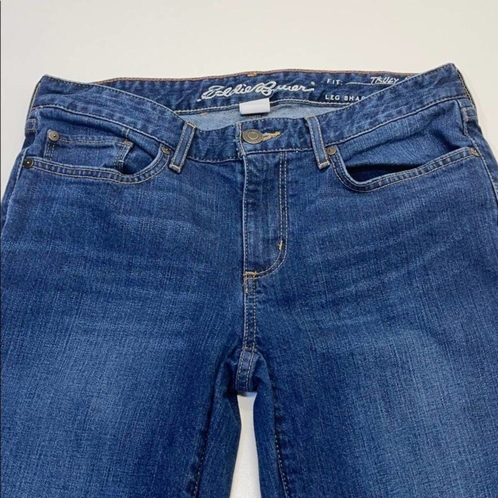 EDDIE BAUER Women’s 6 LONG Straight Leg Boot Cut